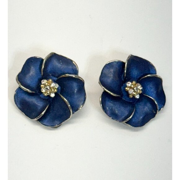 Vintage dark blue enamel rhinestone flower clip on earrings - Picture 2 of 4